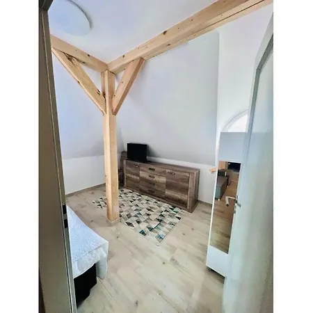Gardna Modern Retreat *